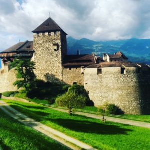 Read more about the article Liechtenstein o Å£arÄƒ micÄƒ, cu peisaje superbe!